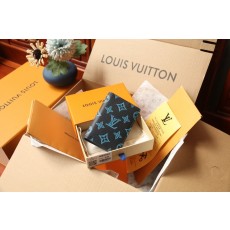 LV M82322